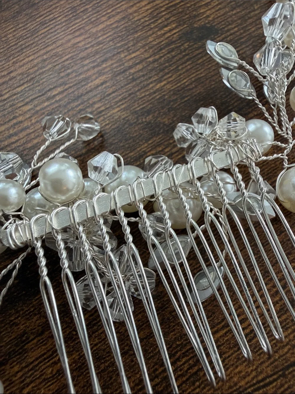 Source Unknown Pearl & Crystal Bridal Hair Comb - Ivory and Clear